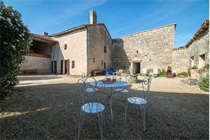 maison-villa à la vente -   86400  SAINT-PIERRE-D'EXIDEUIL, surface 162 m2 vente maison-villa - APR715268